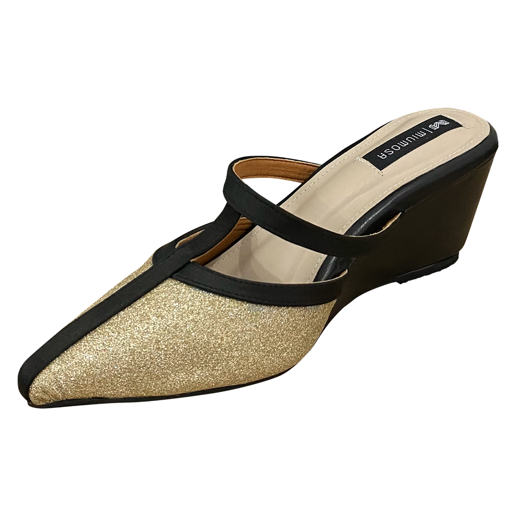 Prameshwari Glam Wedges