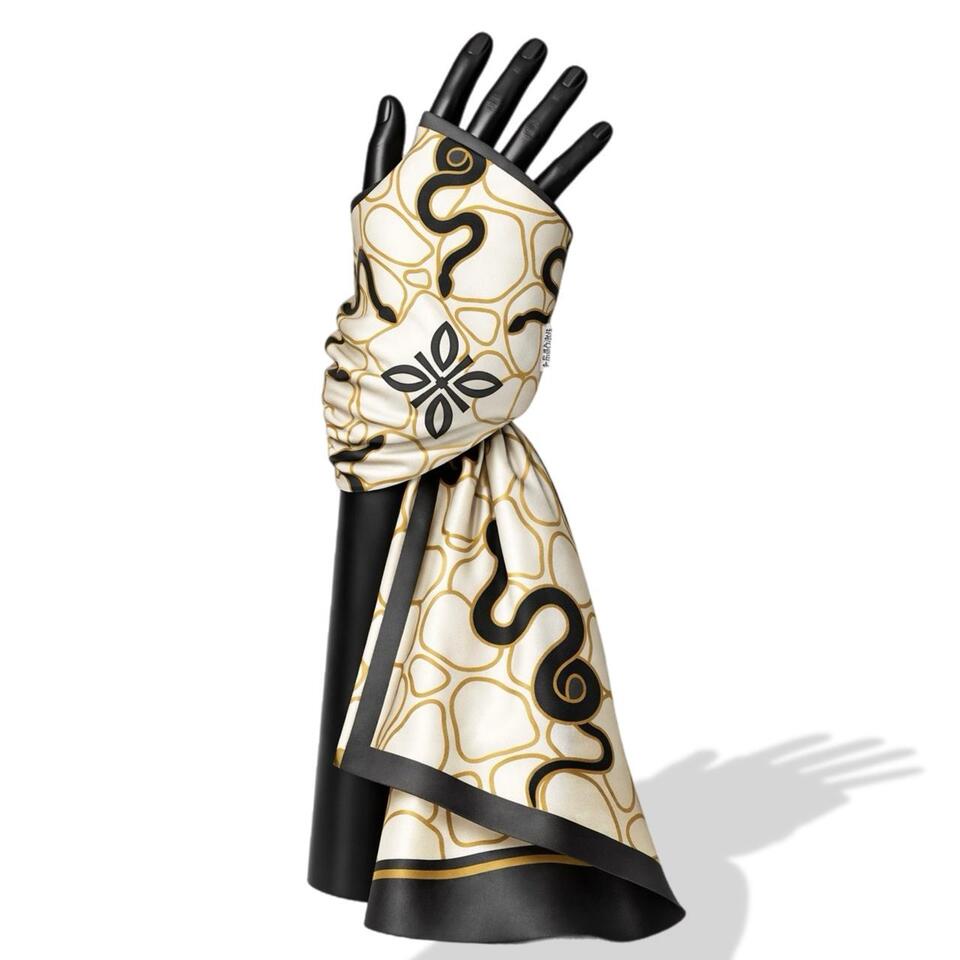 Larasmaya Silk Scarf