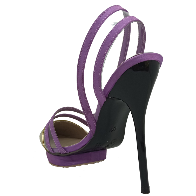 Violet Emilie Classic Pump