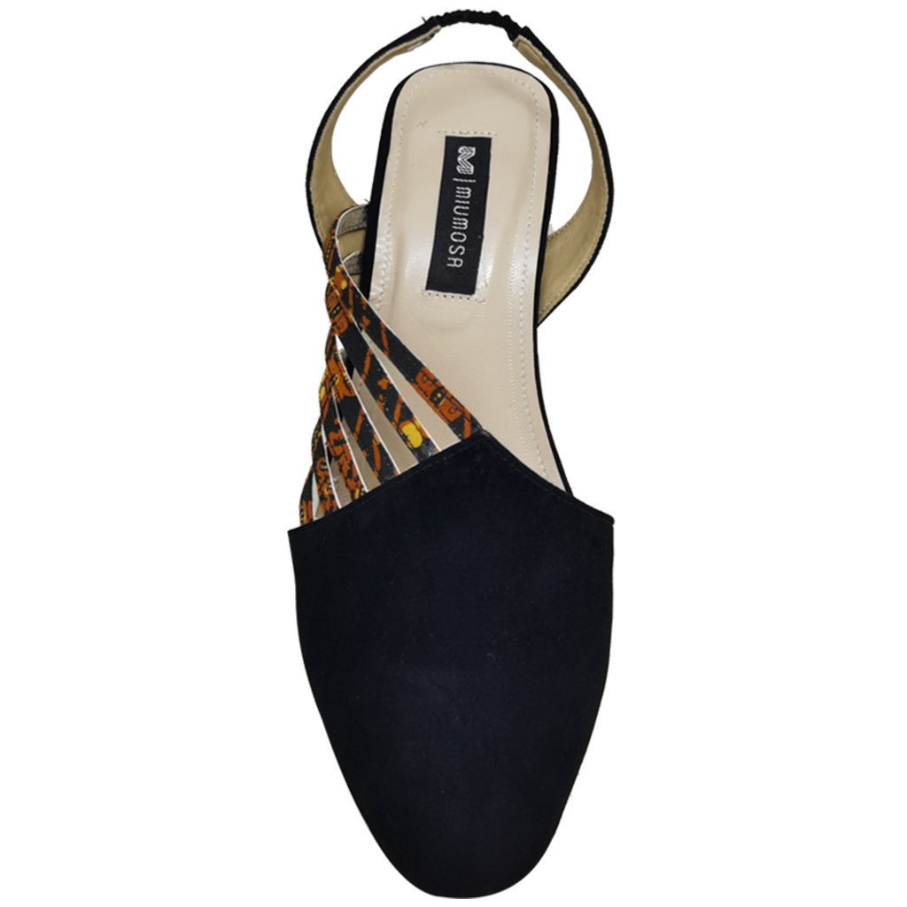 Putripari Noesa Caual Slip-om